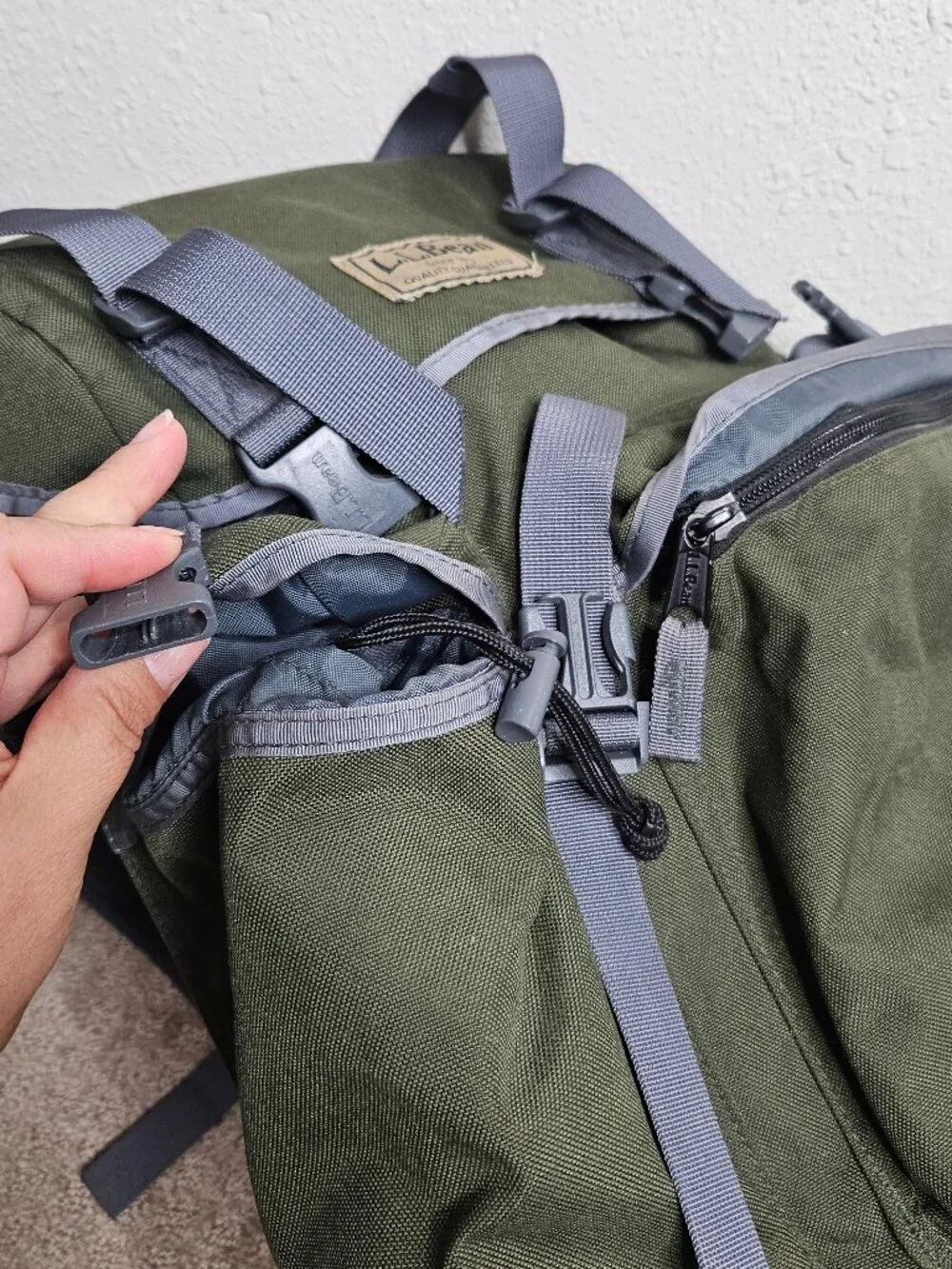 LL Bean Continental Rucksack Backpack Army Green Hiking Travel Gorpcore Outdoors
